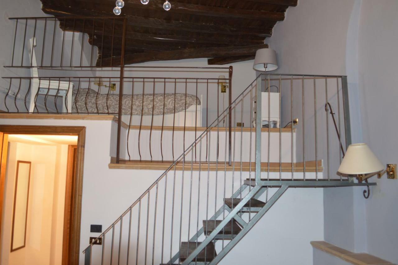 Appartamento In Centro Spoleto Exterior photo